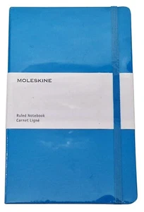 Cuaderno MOLESKINE A5 azul océano 160 páginas 154 x 213 mm página forrada en blanco PVP £17 - Imagen 1 de 3