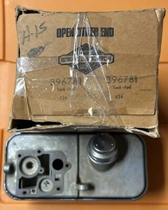 Nuevo conjunto de tanque de combustible Briggs & Stratton 396781 OEM NUEVO DE STOCK - Imagen 1 de 1