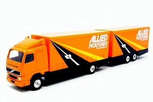 Corgi 1/64 Scale Diecast 59545 - Volvo 4W Rigid Lorry & Trailer Allied Pickfords - Picture 1 of 2
