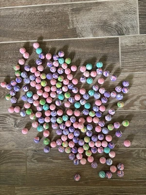 "Lote de 200 bolas hinchables multicolores pastel súper alto rebote 1"" 27 mm" Foto 1 de 4