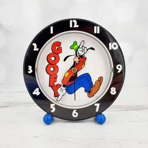 Vintage 1990's Disney Goofy Reverse Backwards 5.5” Battery Desk Clock - Picture 1 of 8