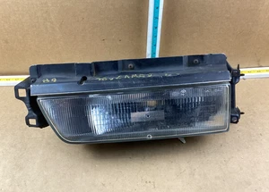 1987-1991 Toyota Camry Front Right Passenger Side Headlight Assembly - Bild 1 von 8