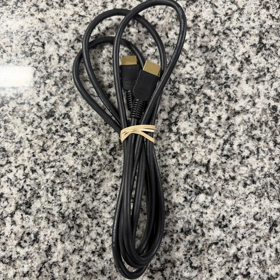Cable HDMI de alta velocidad Roswell de 6 pies Foto 1 de 4