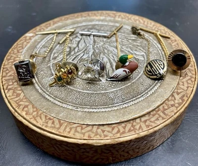 Vintage Of Six Tie Tack / Pin, Gold Tone/ Silver Tone, One marked Swank - Image 1 of 4