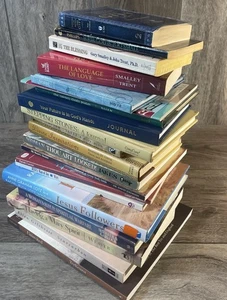 Lot of 20 Vintage Christian Living Resources Devotions Bible Study - Picture 1 of 24