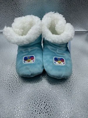 Zapatillas de tiburón azul bebé botines de felpa con empuñaduras tamaño de zapato 4-7 Foto 1 de 4