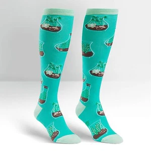 NWT SOCK IT TO ME TERRIFIC TERRARIUM KNEE HIGH SOCKS DERBY STYLISH GREEN WHITE - Picture 1 of 1