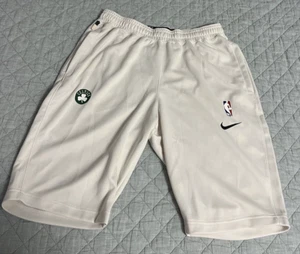 Nike Boston Celtics Team Issue NBA Size XL Pre-Game Practice Shorts Beige - Picture 1 of 10