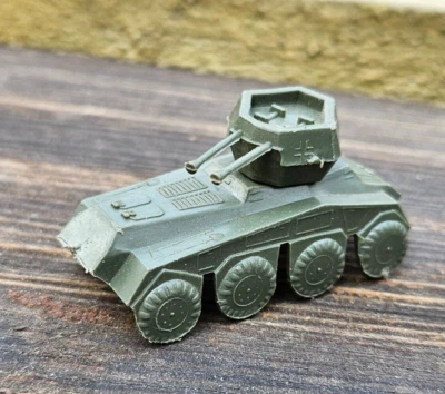 Mini vehículo militar de colección MPC de la Segunda Guerra Mundial juguete de plástico coche explorador blindado alemán Foto 1 de 4