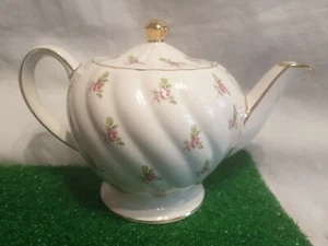 Rare Vintage SADLER Pink roses flowers round shaped tea pot with gold gilt VGC - Picture 1 of 9