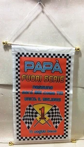 FESTA DEL PAPà LOCANDINA IN TESSUTO PAPA' FUORI SERIE - Imagen 1 de 2