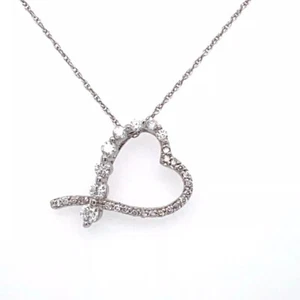 Collar de viaje de diamantes de oro blanco de 14k colgante de corazón abierto - Imagen 1 de 3