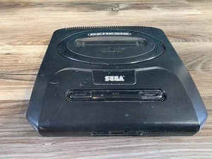 Consola De Colección Sega GENESIS SOLO Modelo MK-1631 SIN PROBAR Para Piezas o Reparación 1283 - Imagen 1 de 8