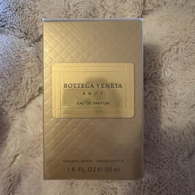 Bottega Veneta Knot Eau de Parfum 50ml Genuine Boxed  - Image 1 of 2