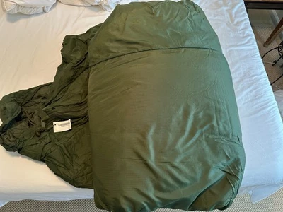  NEW US Military 4 Piece Modular Sleeping Bag Sleep System MSS w/ Bivy Woodland - Image 1 of 4