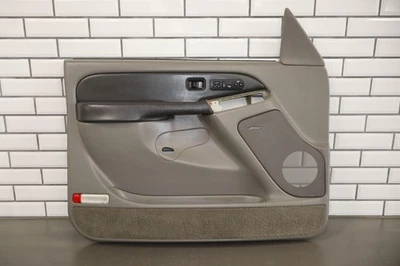 03-06 Chevy Tahoe Suburban GMT800 Panel de puerta interior izquierda izquierda derecha gris carbón 922 Foto 1 de 4