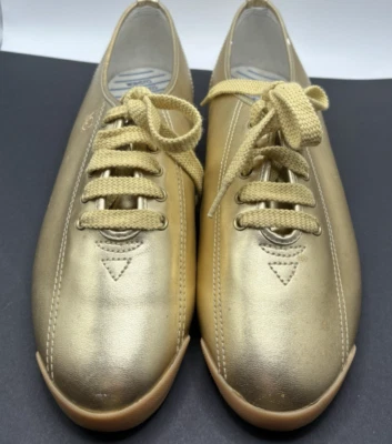 Nuevos zapatos deportivos Liz Clairborne Step Out vintage dorados de yoga para mujer 9N Foto 1 de 4