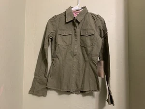 Neu mit Etikett Love Stitch 007 Damengröße Small grün geknöpfte Jacke  - Bild 1 von 8