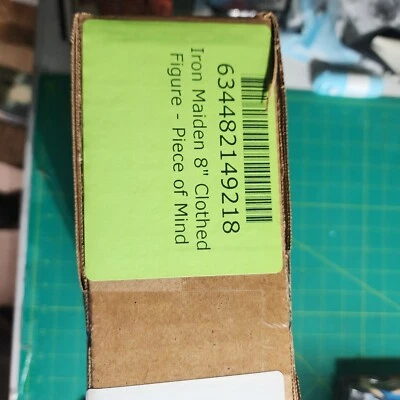 SELLADO NECA IRON MAIDEN PIECE OF MIND 8 PULGADAS RETRO 40 Años Nuevo RARO 2023 Foto 1 de 3