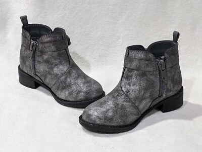 Botín alto OshKosh B'gosh gris bahía para niña pequeña - talla 7/8 nuevo con caja Foto 1 de 4