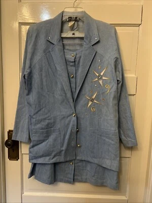 Chaqueta Blazer Peter Popovitch M Azul Denim Estrella Celestial Bordada con Falda ** Foto 1 de 4