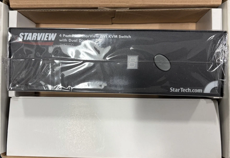 4 Port StarTech StarView KVM Dual Display Switch SV221DD/SV421DD PS/2 New - Image 1 of 3