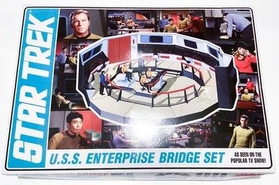 Star Trek U.S.S. ENTERPRISE BRIDGE SET 1/32 AMT Model Kit AMT1270 Sealed Parts - Image 1 of 4