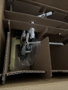 Harley Oem EFI Fuel Pump Module Kit Sportster M8 Softail 61200042 - Picture 1 of 2