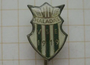 SZOMBATHELYI HALADAS 1919 / UNGARN FUSSBALL ..... ältere Sport Nadel (Ka11/6) - Picture 1 of 1