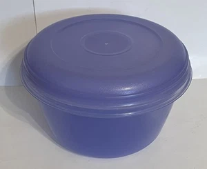 RARO VIOLA Rubbermaid 9 tazze 72 oz Servin Saver rotondo #10 contenitore ciotola e coperchio - Foto 1 di 8