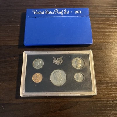 1971 U.S PROOF SET(5 coins) sealed in original US MINT PACKAGING - Image 1 of 2