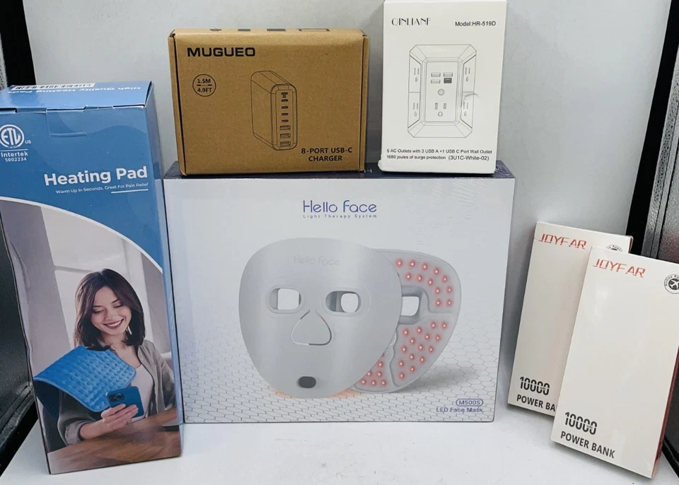 6-Piece Hello Face MUGUEO JOYFAR Beauty Tech Bundle: LED Mask, 265W Charger, Po - Image 1 of 1