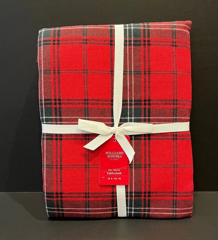 NWT Williams Sonoma Classic Tartan Plaid Christmas Holiday Tablecloth 70 x 126 - Image 1 of 1