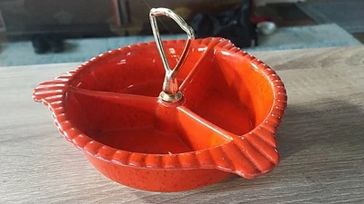 vintage 1960s mid-century California pottery red speckled divided dish - Image 1 of 4