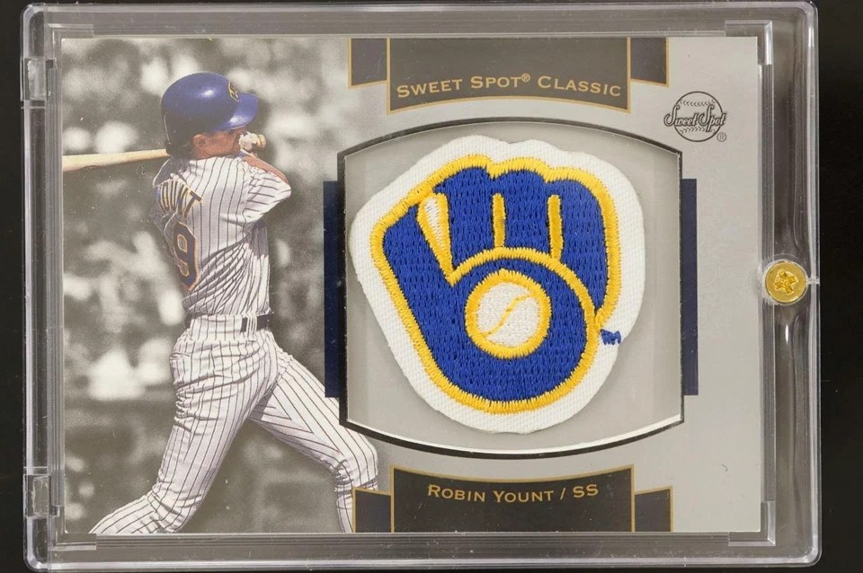 2003 Upper Deck Baseball Card Sweet Spot ROBIN YOUNT Patch Relic P-RY1 Brewers - Image 1 of 2