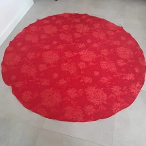 Vintage round Red Christmas tablecloth Poinsettia with gold thread 68" 173cm - Picture 1 of 7