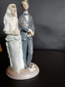 LLADRO MAZEL TOV #6028 RARE RETIRED WEDDING BRIDE & GROOM - Picture 1 of 7