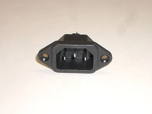 TOMA DE ENCHUFE ENCHUFE CABLE DE ALIMENTACIÓN IEC CED P-SP2-106 AC 15A 250V - Imagen 1 de 2