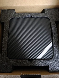 MinisForum UM773 Lite - BAREBONES 7735HS 3.2-4.75GHz - Picture 1 of 5