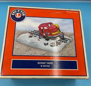 LIONEL SANTA FE SCHROTTPLATZ GLEISSEITIGER BETRIEBSZUG ANLAGE ZUBEHÖR 6-34144 - Bild 1 von 9