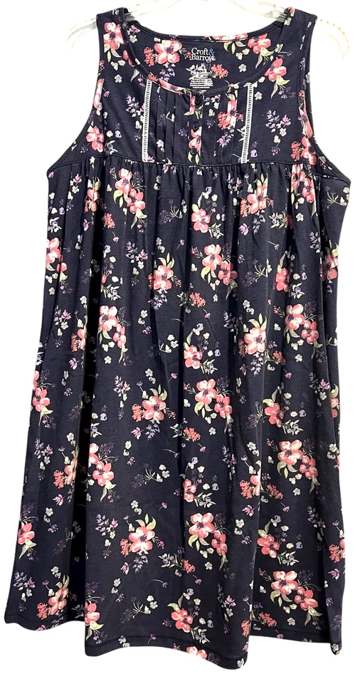 Croft & Barrow Size Medium Navy Blue Floral Sleeveless Lace Pintuck Nightgown - Image 1 of 4