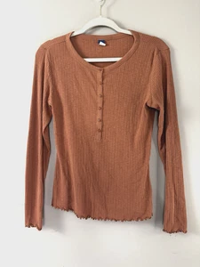 Top retro antiguo azul marino Y2K Sienna botón acanalado Henley dobladillo lechuga mediano - Imagen 1 de 12