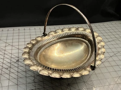 Antigua cesta de servir de plato de plata ovalada ~ 9x12 con mango / bordes festoneados Foto 1 de 4