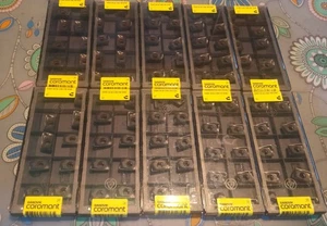 100 pezzi R390-18 06 12M-PM 4340 Inserti in carburo Sandvik R390-180612M-PM Express - Foto 1 di 3