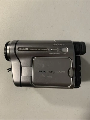 *As Is - Untested* Sony Handycam DCR-TRV280 Digital 8 Camcorder - Image 1 of 4