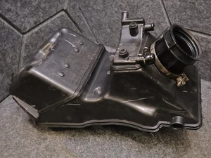 HUSQVARNA SVARTPILEN 401 AIRBOX 2021 ARTÍCULO OEM - Imagen 1 de 8