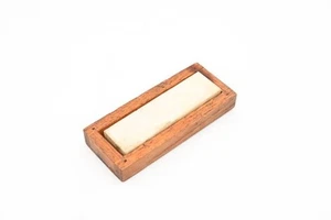 Vintage . White Sharpening Stone Honing Stone Arkansas Stone in Wood Box Knife - Picture 1 of 9