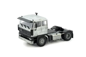 Tekno | 85737 DAF 3300 Sleeper Cab 4x2 Kit 1:50 Scale Parts - Picture 1 of 2