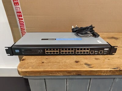 Linksys SR224G Switch 24Port 10/100 +2 Port Gigabit +2 mini GBIC - Image 1 of 2