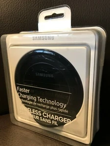 Samsung Wireless Charger Stand EP-NG930 - Photo 1 sur 2
